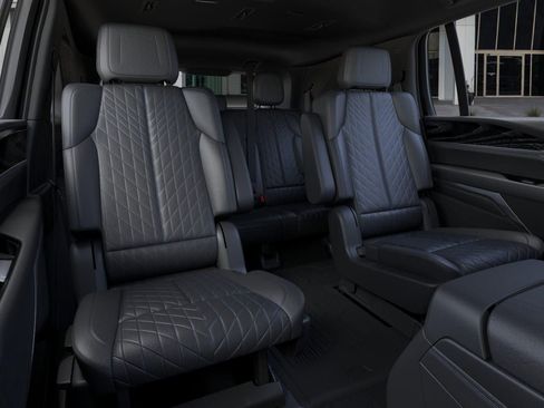 New 2026 Cadillac Escalade IQ Sport 1 w/ LPO, Floor Liner Package AWD/4WD image 17