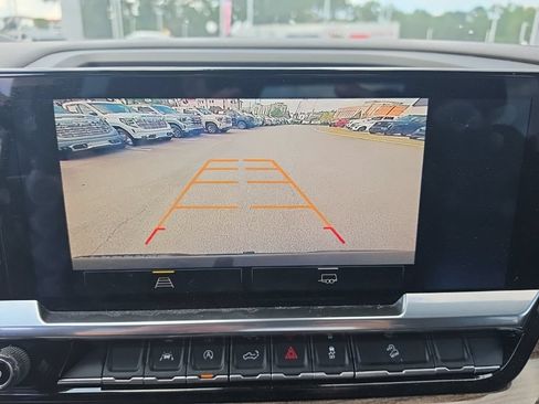 Used 2023 Chevrolet Silverado 1500 RST AWD/4WD image 24
