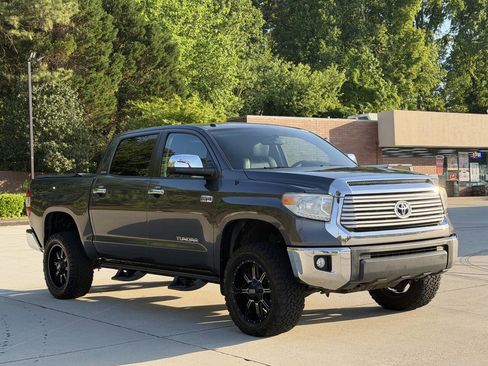 Used 2016 Toyota Tundra Limited image 3