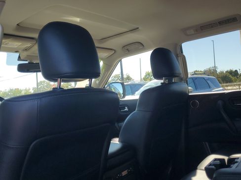 Used 2019 Nissan Armada SL w/ Premium Package image 14