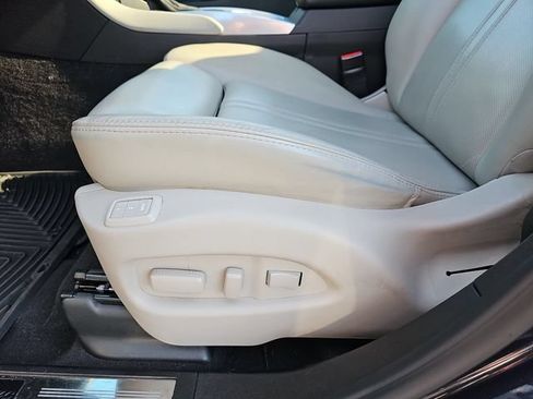 Used 2016 Cadillac SRX Performance w/ Driver Awareness Package FWD image 17