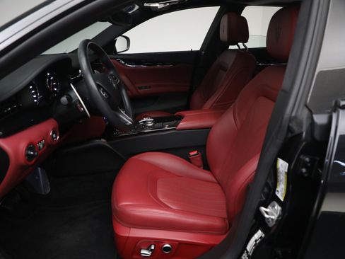 Certified 2022 Maserati Quattroporte Modena Q4 AWD/4WD image 13