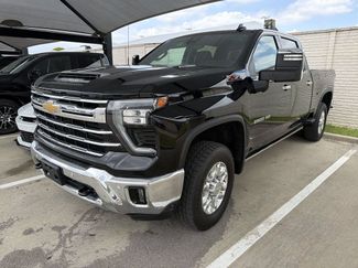 Used 2024 Chevrolet Silverado 2500 LTZ w/ LTZ Convenience Package AWD/4WD video 1