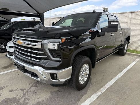 Used 2024 Chevrolet Silverado 2500 LTZ w/ LTZ Convenience Package AWD/4WD image 1