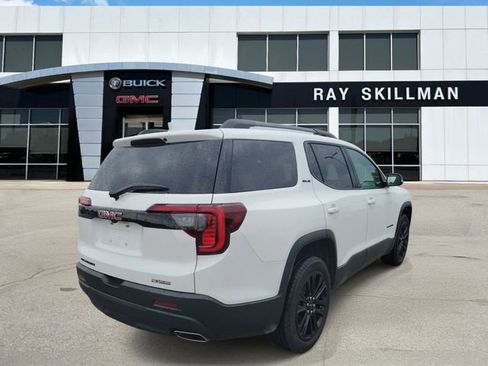 Used 2023 GMC Acadia SLE w/ Driver Convenience Package FWD image 4