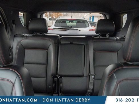 Used 2023 Chevrolet Equinox RS w/ RS Leather Package image 19