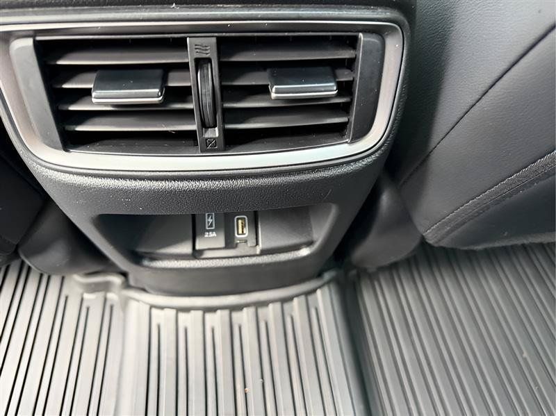 Used 2019 Honda CR-V Touring image 29
