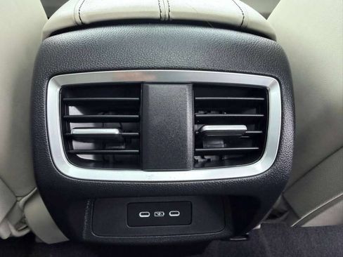Used 2025 Acura RDX w/ Technology Package AWD/4WD image 27