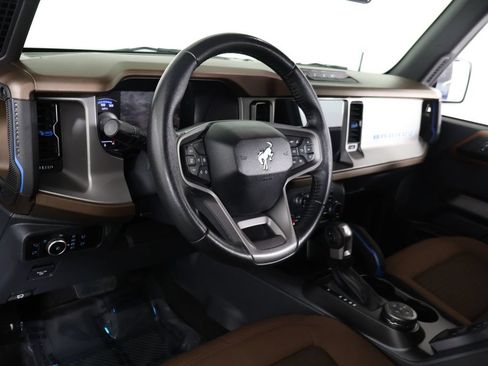 Used 2023 Ford Bronco Outer Banks w/ Sasquatch Package AWD/4WD image 28