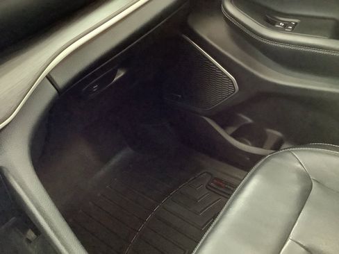 Used 2021 Jeep Grand Cherokee L Limited image 26