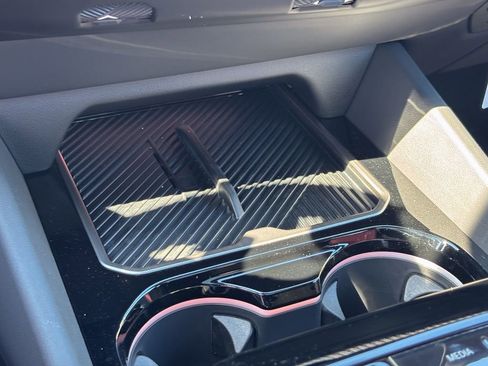 New 2027 BMW 550e xDrive AWD/4WD image 23