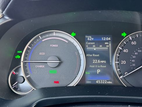 Certified 2022 Lexus RX 450h AWD w/ Premium Package image 23