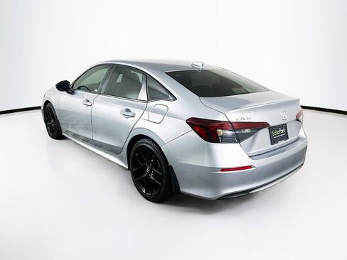 Used 2025 Honda Civic Sport image 5