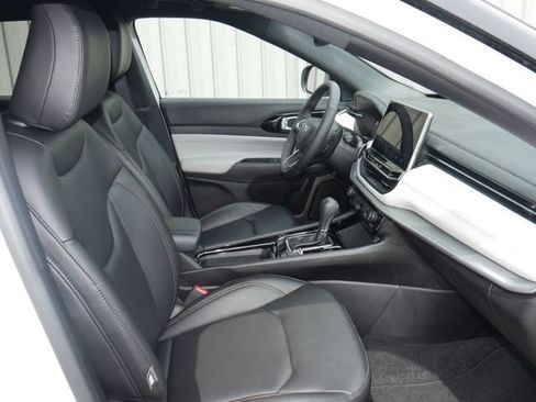 Used 2024 Jeep Compass Limited AWD/4WD image 25