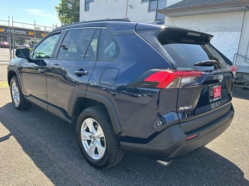 Certified 2021 Toyota RAV4 XLE AWD/4WD image 7