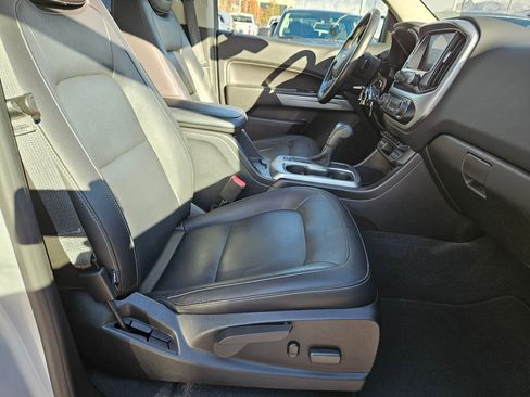 Used 2020 Chevrolet Colorado ZR2 image 31