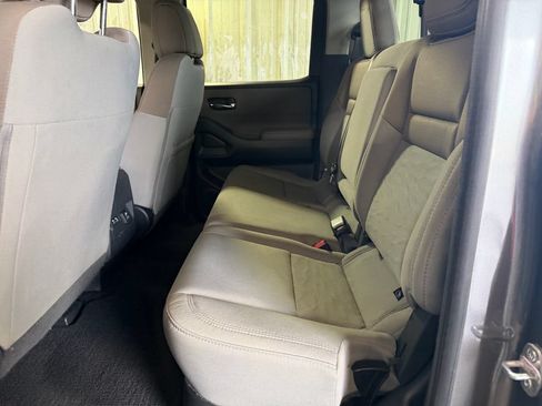 Used 2023 Nissan Frontier SV w/ SV Convenience Package AWD/4WD image 22