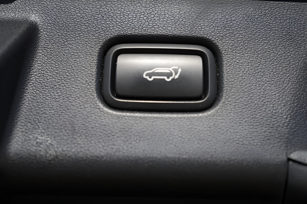 Used 2022 Hyundai Tucson Limited AWD/4WD image 11