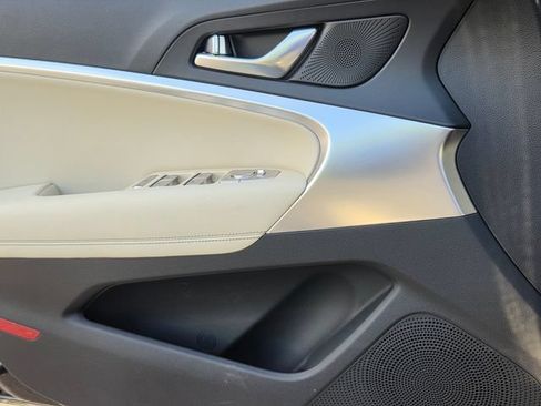 Used 2026 Genesis G70 2.5T RWD image 27