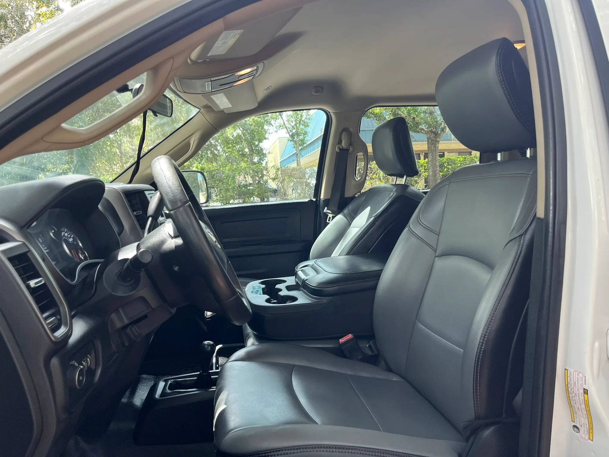 Used 2019 RAM 2500 Tradesman w/ Chrome Appearance Group AWD/4WD image 13