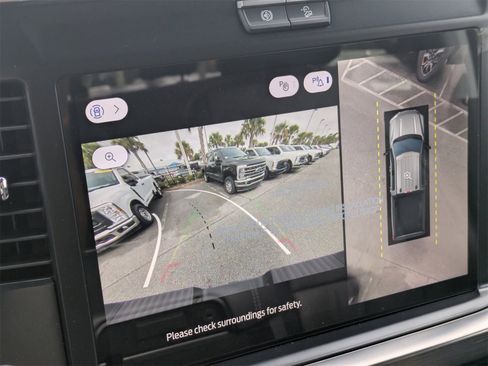 New 2025 Ford F250 Lariat w/ Black Appearance Package image 25