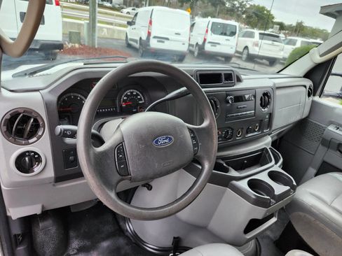 Used 2018 Ford E-350 and Econoline 350 Super Duty w/ Power Windows & Locks Group image 24