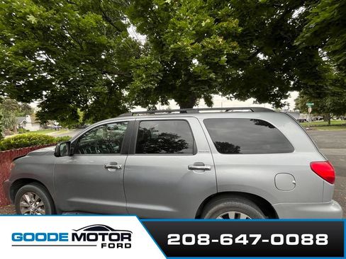 Used 2014 Toyota Sequoia Limited AWD/4WD image 5