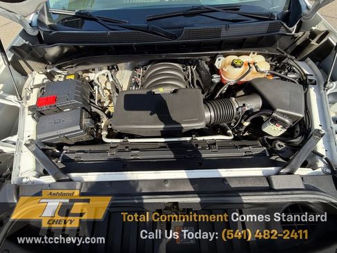 Used 2022 Chevrolet Silverado 1500 LT w/ Z71 Off-Road Package image 17