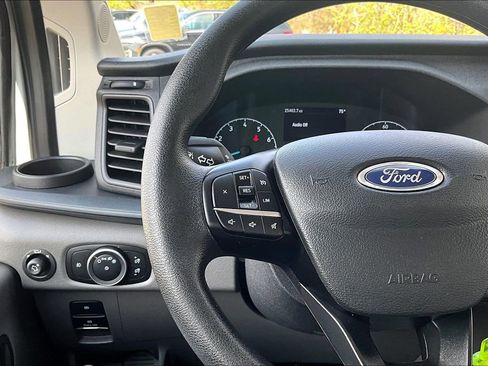 Used 2025 Ford Transit 350 XLT RWD image 12