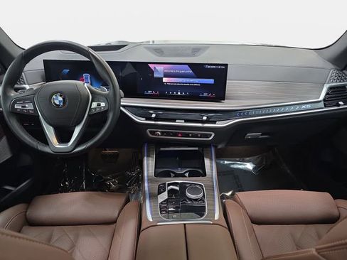 Certified 2026 BMW X5 xDrive40i w/ Premium Package image 9