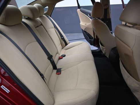 Used 2011 Hyundai Sonata GLS FWD image 29