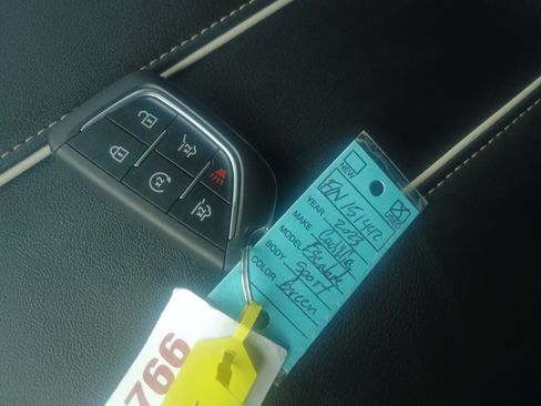 Used 2023 Cadillac Escalade Sport w/ LPO, ONYX Package image 37