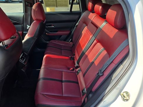 Certified 2025 MAZDA CX-50 AWD 2.5 Hybrid w/ Premium Pkg image 10