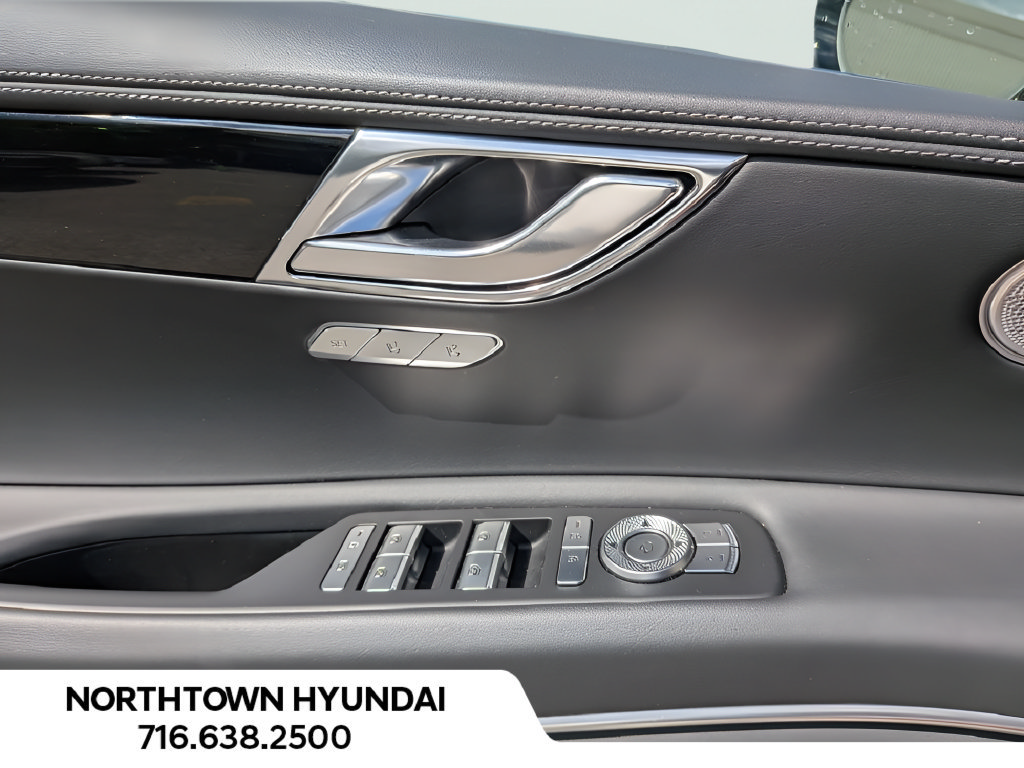 Used 2026 Genesis GV80 2.5T AWD/4WD image 35