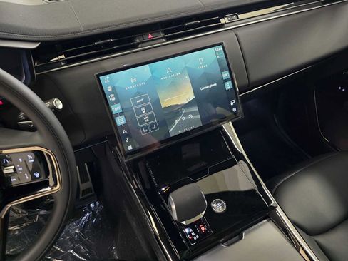 New 2026 Land Rover Range Rover Sport Dynamic SE AWD/4WD image 28
