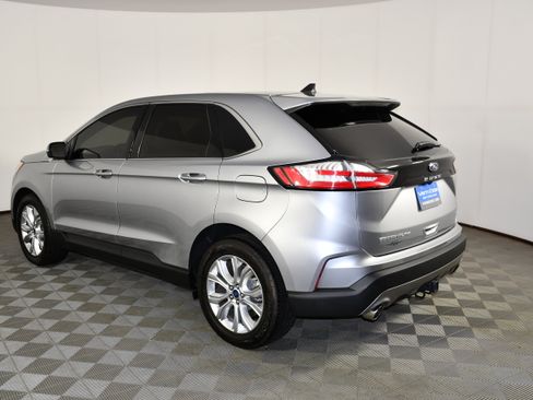 Used 2021 Ford Edge Titanium w/ Class II Trailer Tow Package AWD/4WD image 7