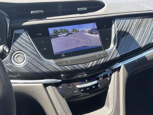 Used 2024 Cadillac XT6 Premium Luxury AWD/4WD image 36