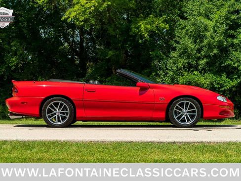 Used 2002 Chevrolet Camaro Z28 w/ SS Performance/Appearance Pkg RWD image 56