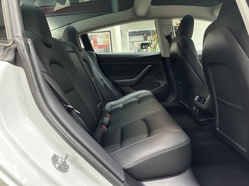 Used 2023 Tesla Model 3 Long Range image 15