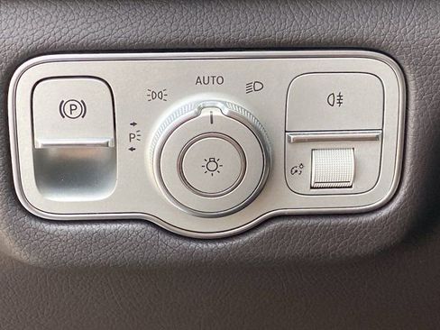 Certified 2023 Mercedes-Benz GLS 450 4MATIC image 23