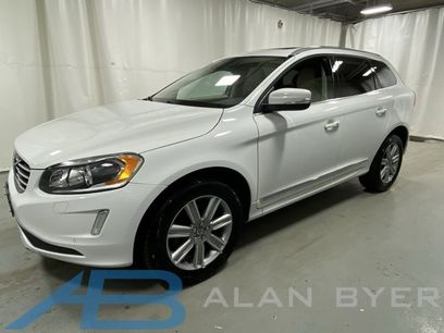 Used 2016 Volvo XC60 T6 Platinum