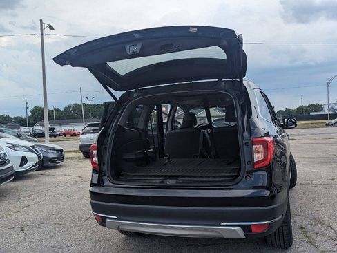Used 2019 Honda Pilot Elite image 5