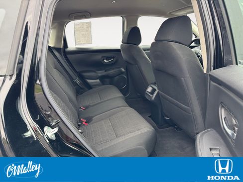 Certified 2023 Honda HR-V LX image 13