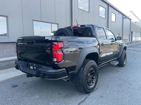 Used 2024 Chevrolet Colorado ZR2 w/ ZR2 Bison Edition AWD/4WD image 18