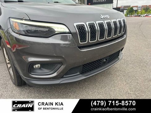 Used 2021 Jeep Cherokee Latitude Lux FWD image 11