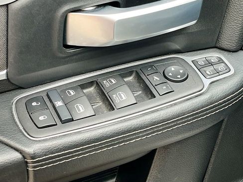 Used 2024 RAM 2500 Big Horn image 17