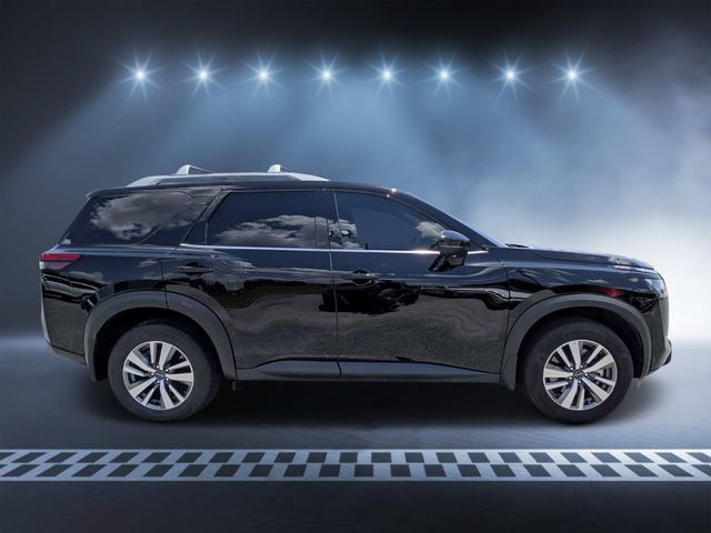Used 2025 Nissan Pathfinder SL FWD image 2