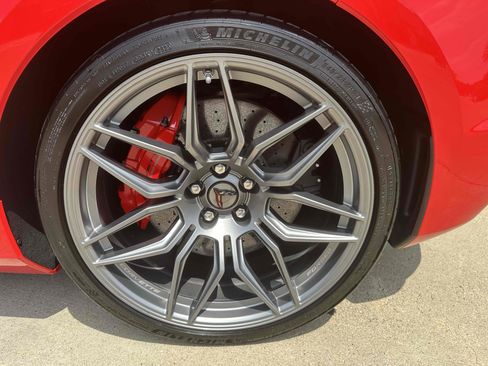 Used 2023 Chevrolet Corvette Z06 RWD image 23
