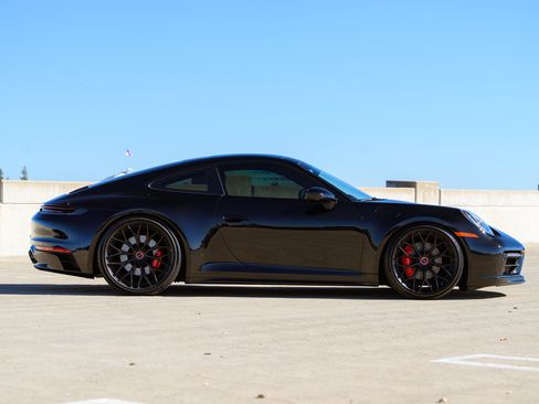 Used 2022 Porsche 911 Carrera S image 13