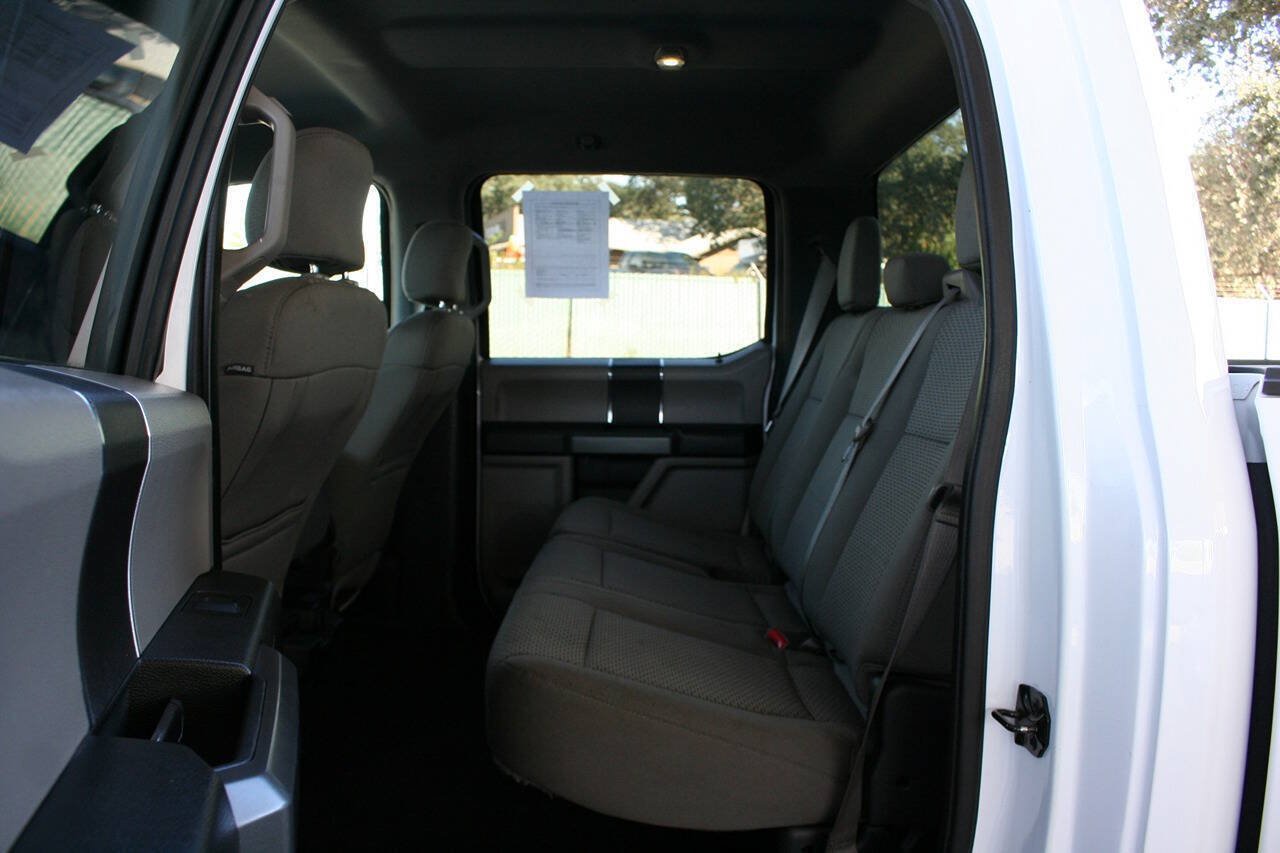 Used 2016 Ford F150 XLT AWD/4WD image 22